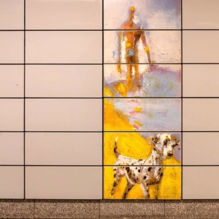 Schillingstrasse underground station, wall tiles painted with dog motifs