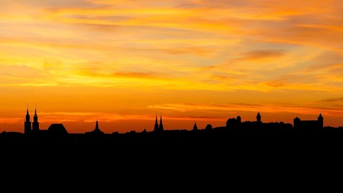 Skyline, luminous