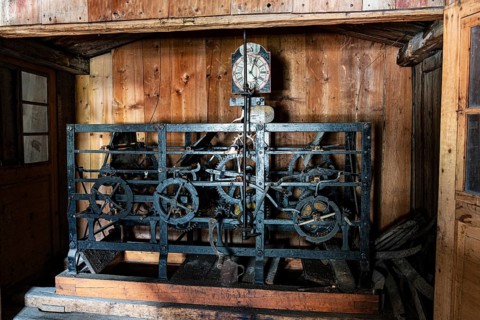 Mechanics of the sounding mechanism, church