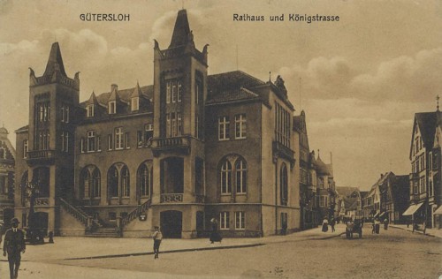 Gueterloh, town hall and Koenigsstrasse