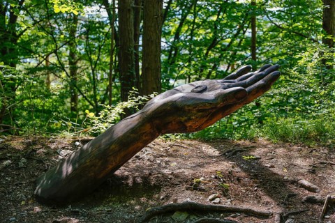 Pfullinger Sagenweg, hand with a Remmsele