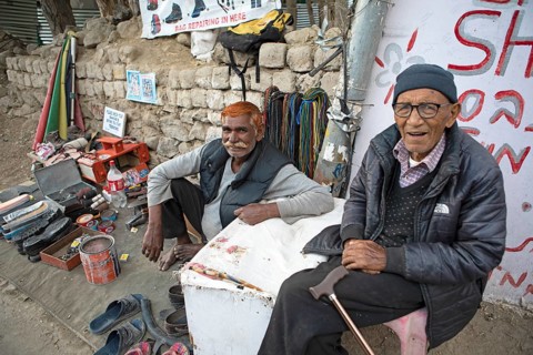 Indian Shoemakers, Changspa Road