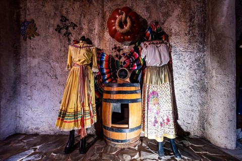 Tequila woman statue, Tequila Factory La Cofradia