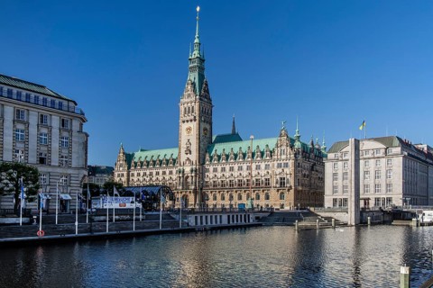 Hamburg City Hall on the Kleine Alster, Hamburg