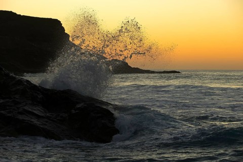 Puertito de Los Molinos, sunset waves