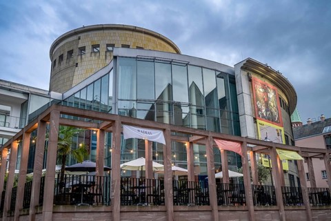Schirn Art Gallery, Roemerberg