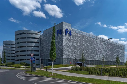 Modern multi-storey car park at the airport, Nuremberg