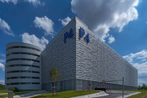 Modern multi-storey car park at the airport, Nuremberg