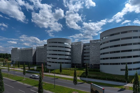 Modern multi-storey car park at the airport, Nuremberg