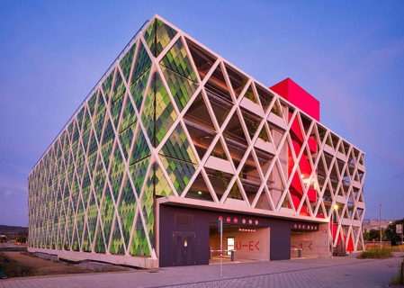 Sound insulation and natural ventilation through honeycomb structure in novel hybrid building, mixed-use building