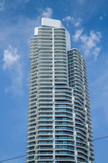 Residential high-rise, Grand Tower