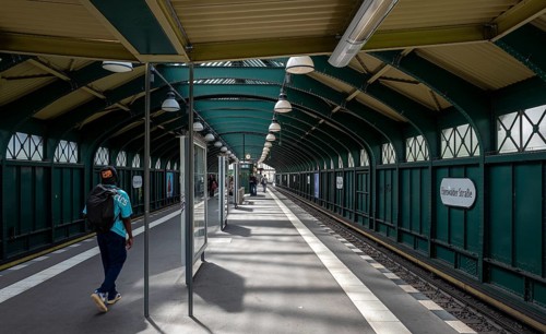 Eberswalder Strasse underground station, Hochbahn