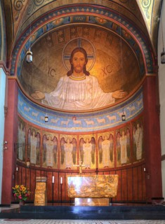 Monumental mural on gold ground, Christ figure in the apse above the altar