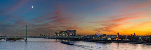 Panorama from Deutzer Bruecke on Rheinauhafen with crane houses