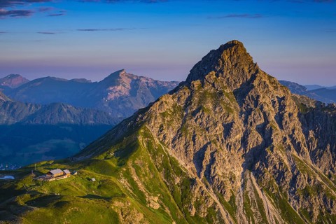 Fiderepasshuette and Hammerspitze