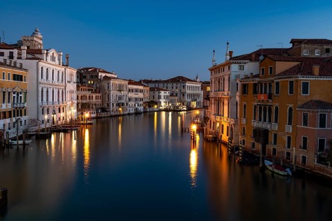 Sunrise at the Canal Grande from the Ponte dell' Accademia