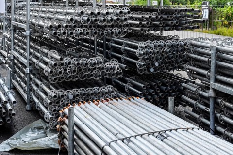 Scaffolding poles