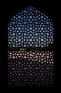 Marble carved screen window at Humayun's Tomb