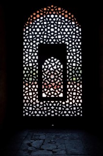 Marble carved screen window at Humayun's Tomb