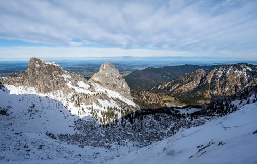 View of rocky peaks