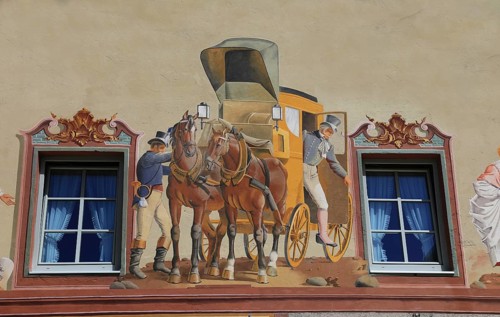 House facade with Lueftlmalerei