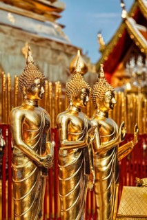 Gold Buddha statues in Wat Phra That Doi Suthep