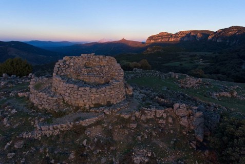 Nuraghe Ardasai or Nuraghe Montarbu