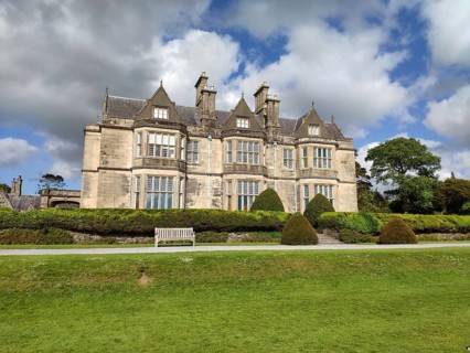 Muckross House