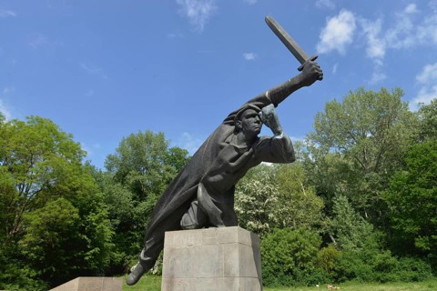 Monument to the Spanish Fighters