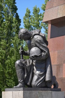 Mourning Soldier