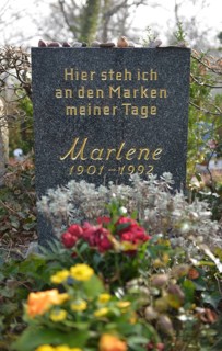 Marlene Dietrich Grave