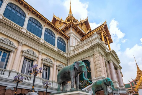 Chakri Maha Prasat Hall