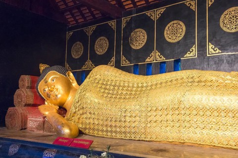 Buddha statue