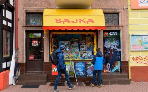 Toy shop