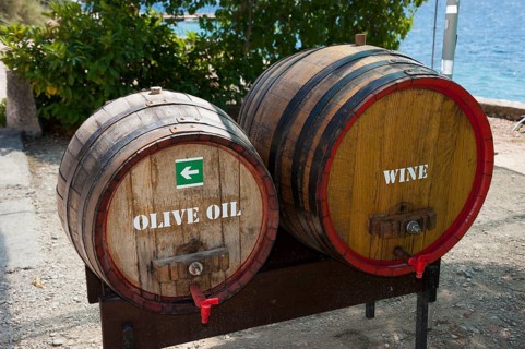 Barrels for olive oil and wine