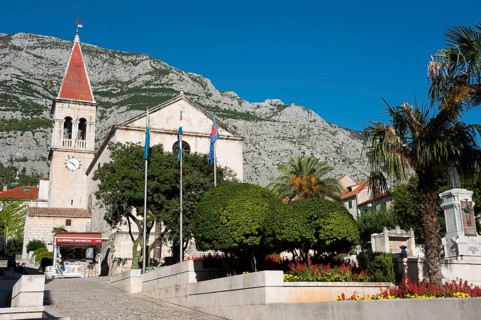 Kacic Square with Sveti Marco Church