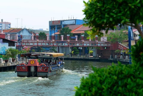 Excursion boat