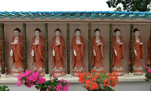 Buddha statues