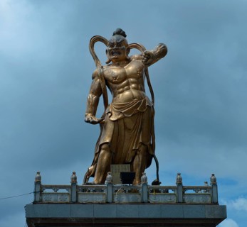 Guardian figure
