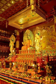 Buddha Tooth Relic Temple