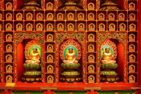 Buddha Tooth Relic Temple