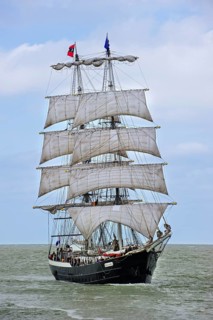 Two-master sailing ship Mercedes on the North Sea