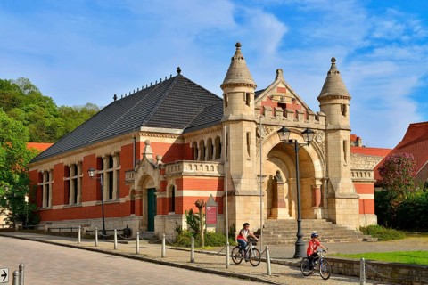Friedrich Ludwig Jahn Memorial Gymnasium
