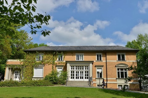 Victor-Gollancz-Volkshochschule