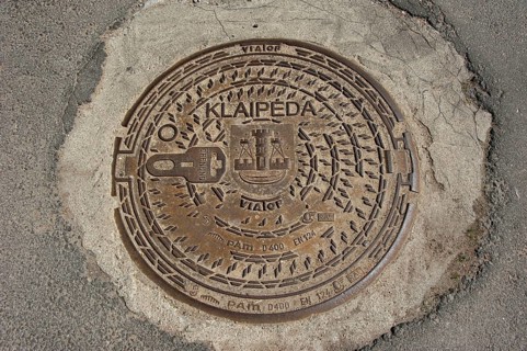 Manhole cover