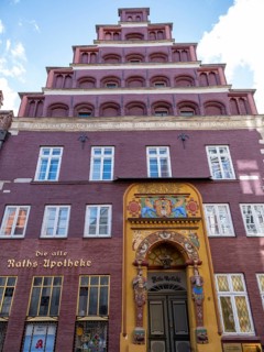 Alte Raths-Apotheke from 1598