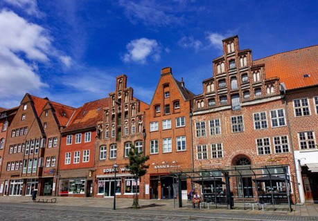 Brick houses on the square Am Sande