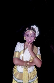 Mohiniyattam Mohiniattam