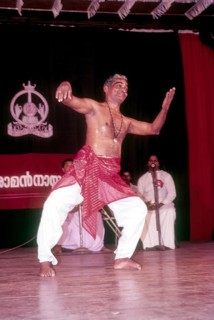 Kalamandalam Gopi demonstrating kathakali exercise in Kerala Kalamandalam
