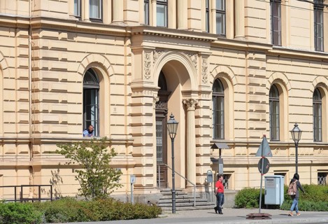 Social Court